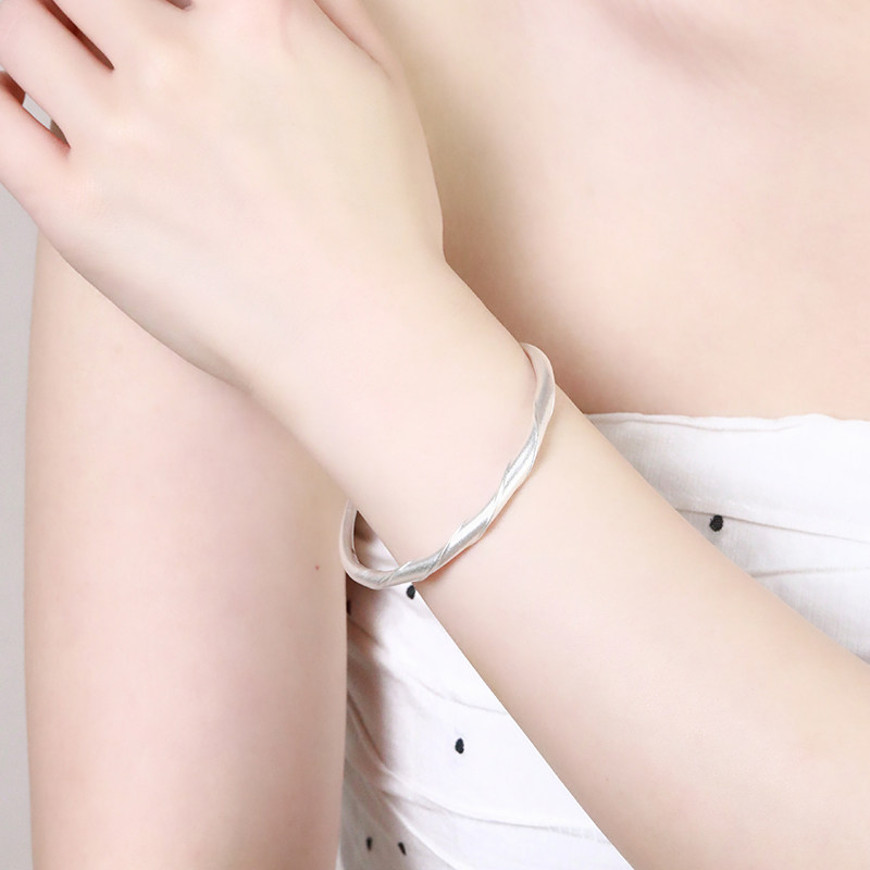 老银匠s999足银莫比乌斯手镯银饰开口扭纹小众设计高级感纯银镯子,淘宝优惠券,粉丝福利购,淘宝优惠卷