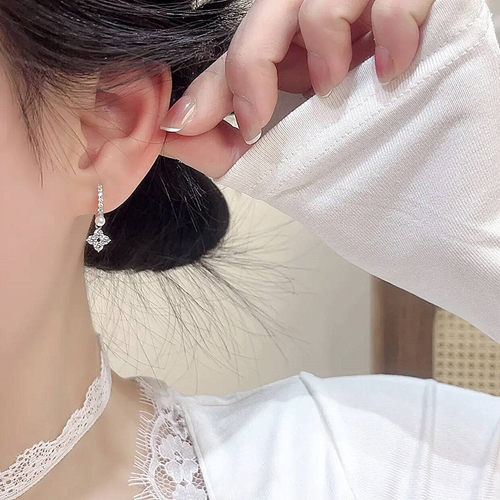 s925银针耳饰超闪锆石花朵珠珠耳扣女轻奢高级感时尚气质百搭耳环 - 图0