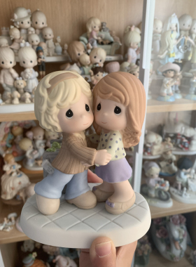 Precious Moments水滴娃娃重逢姐妹闺密朋友谊陶瓷工艺品摆件正品
