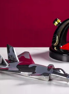 飞机艺术摆件创意陶瓷酒瓶景德镇