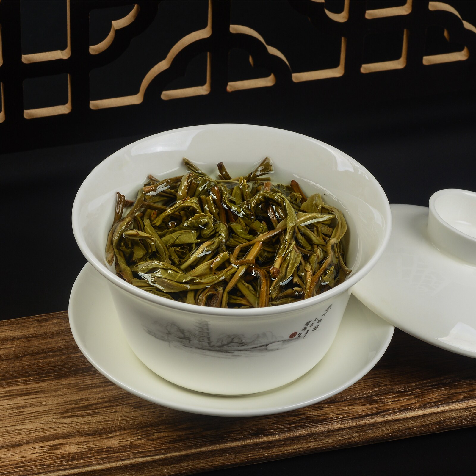 云南普洱茶生普洱茶易武普洱茶七子饼古六大茶山老普洱饼茶357克