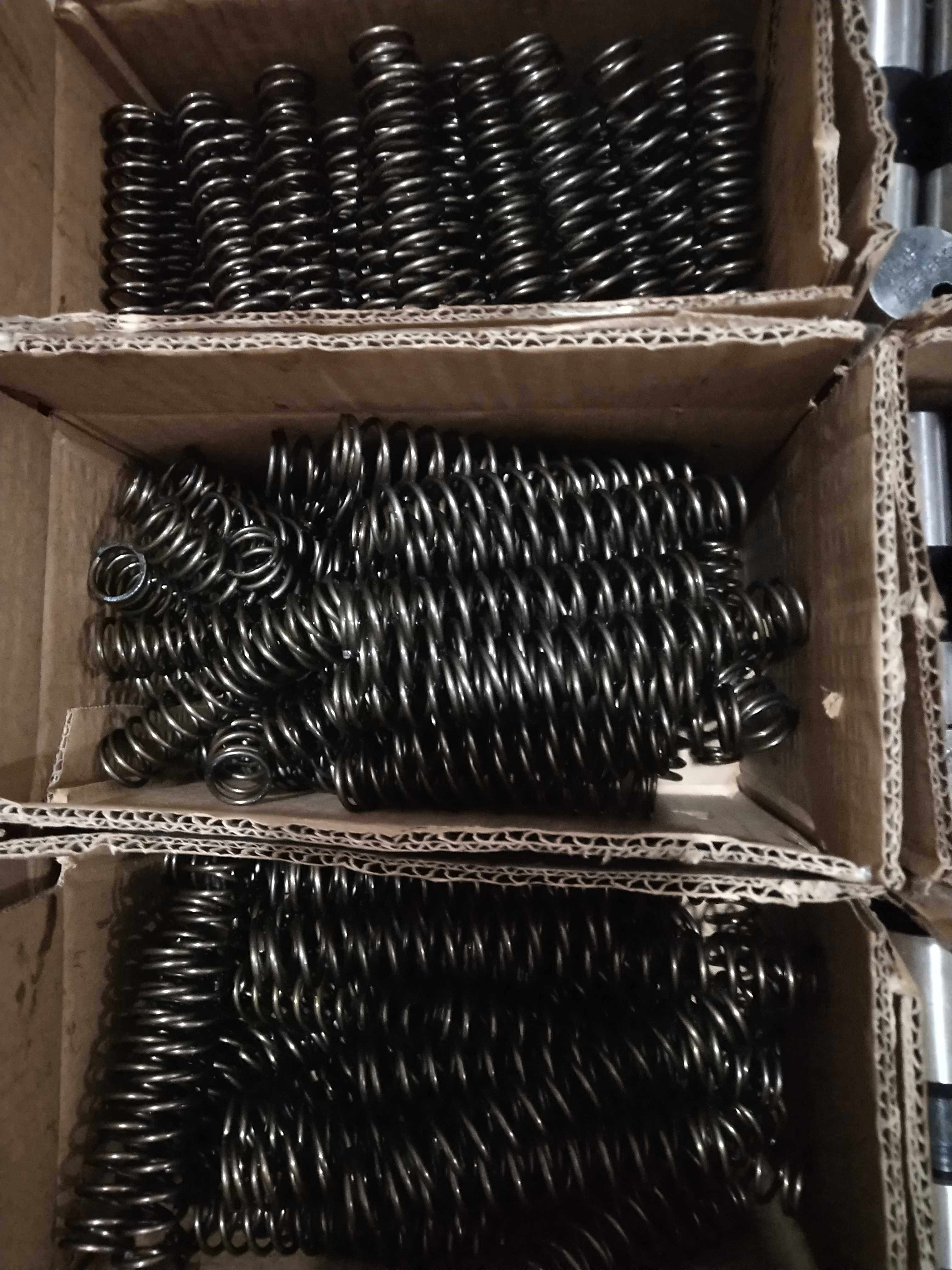 3970655东风天龙商用车康明斯工程机械6CT6L机油滤清器座压缩弹簧,淘宝优惠券,粉丝福利购,淘宝优惠卷