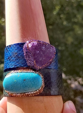 天然紫水晶原石真皮手镯宽边开口可调节蛇皮手环复古个性女款