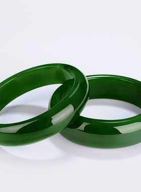 【】新疆和田玉手镯女菠菜绿碧玉手镯妈妈款玉石玉器