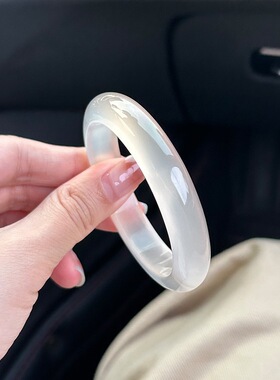 高冰马料马来加斯加白玉髓手镯玛瑙白月光玉镯女生荔枝冻冰透