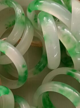 独龙玉冰种飘花玉手镯仿翡翠冰种飘翠石英岩玉镯子玉石手镯