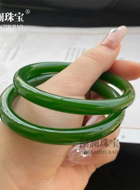 外蒙料和田碧玉镯子 菠菜绿圆条女士手镯 细条新疆美人玉镯子