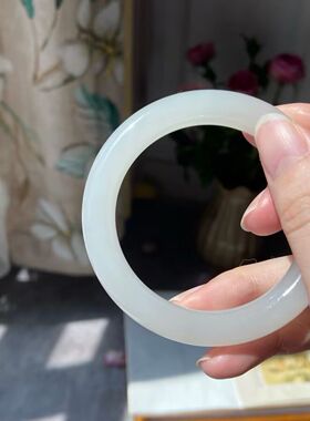 新疆高仿和田玉白玉外蒙料胖圆条手镯贵妃圆条展会促销玉石手镯