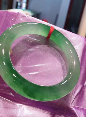 天然缅甸老坑货翡翠手镯女冰糯种圆条飘花浅阳绿色翡翠玉手