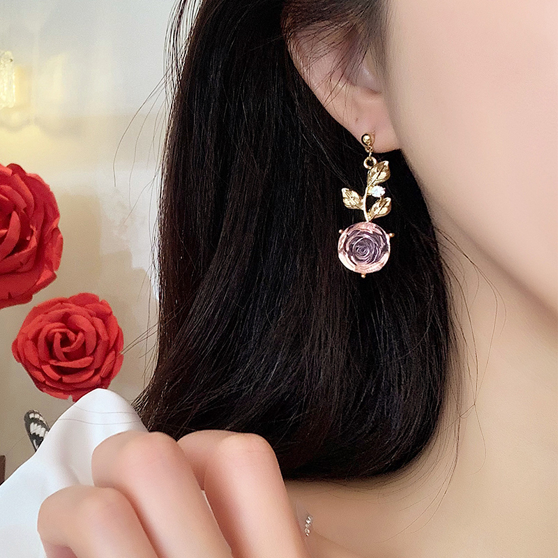 玫瑰之约~不对称花朵耳钉小众设计感高级2023年新款潮耳饰女耳夹 - 图0