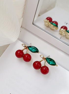 2023年新款潮爆款樱桃耳钉