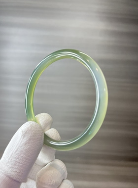 天然玛瑙玉髓手镯冰透果绿半山水玉镯玉质细腻汉服旗袍生日礼物