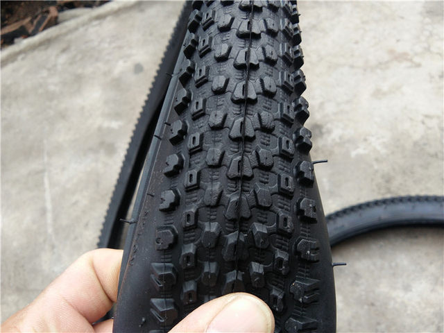 Mountain bike inner and outer tubes 26X2.125 24x2.125 24-inch 26-inch bicycle tires sports car inner tubes