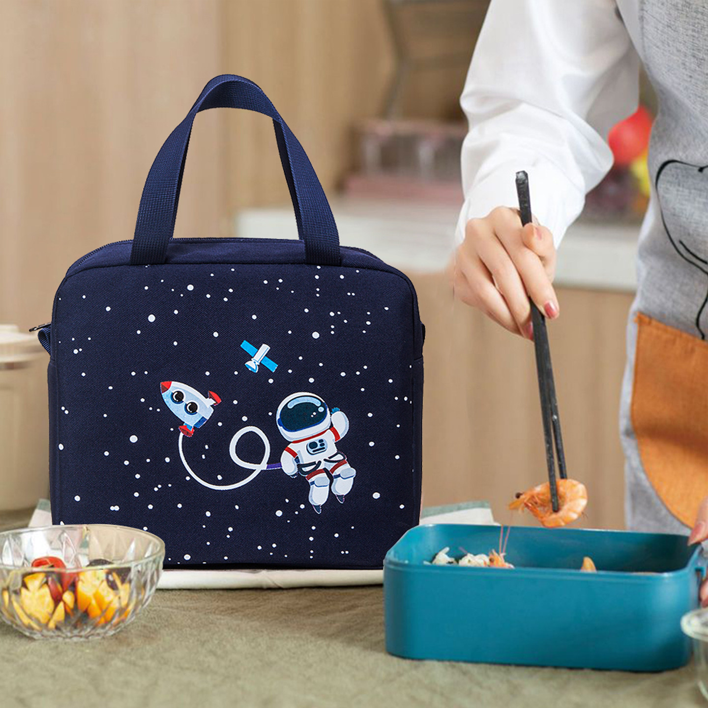 学生手提保温包饭盒袋炫酷帅气带饭手提包大容量便携便当包厚铝箔,淘宝优惠券,粉丝福利购,淘宝优惠卷