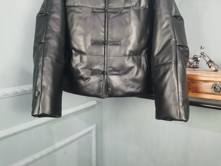 欧洲站2025冬季新款真皮复古绵羊皮短款羽绒服外套女白鸭绒,淘宝优惠券,粉丝福利购,淘宝优惠卷