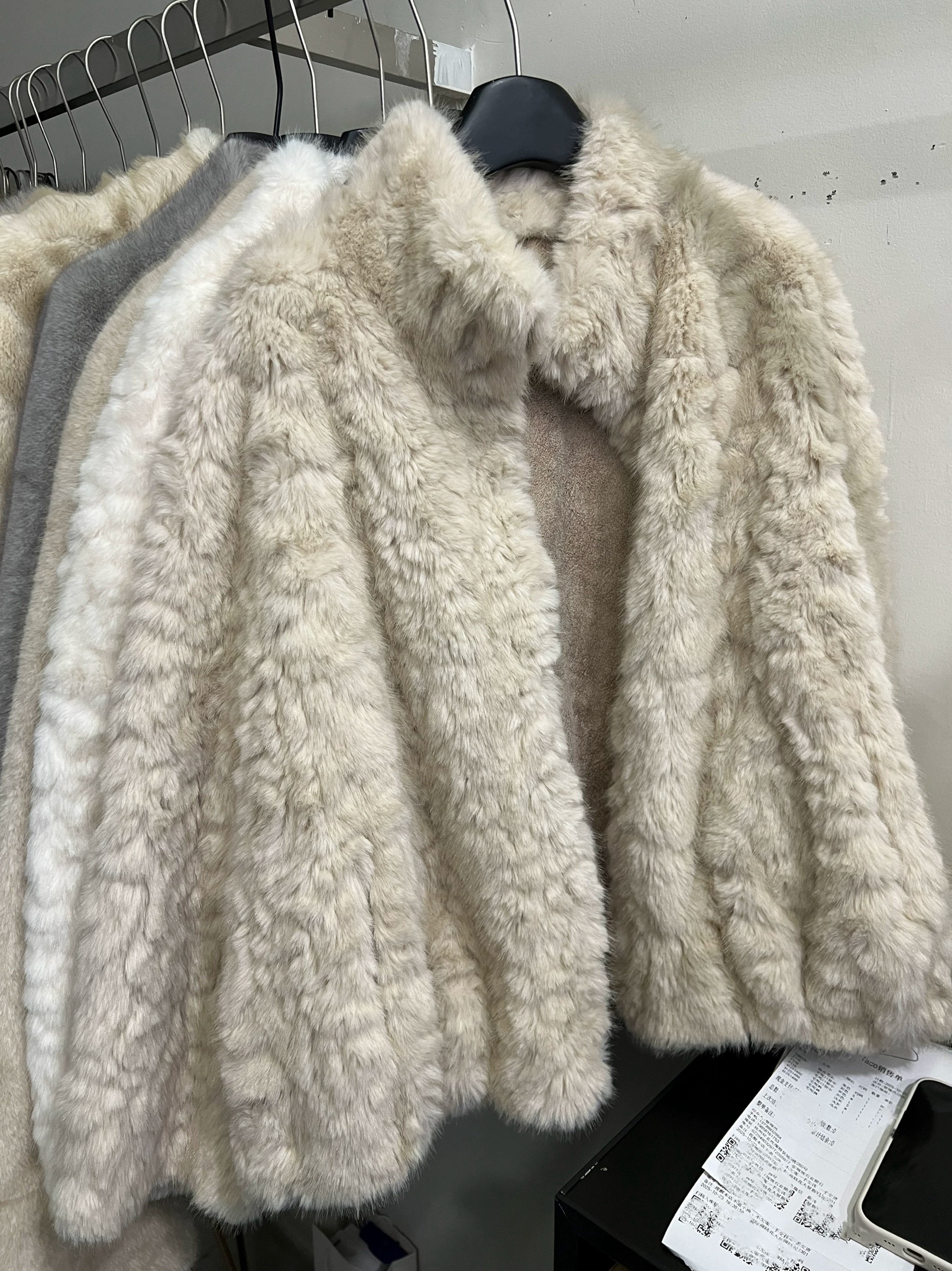 韩系高级感小湖羊立领中长外套女2025冬季新款皮毛一体毛毛大衣,淘宝优惠券,粉丝福利购,淘宝优惠卷