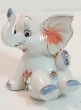 外贸出口原单尾货 全瓷 手绘描金 坐着大象 摆件 创意礼品 工艺品