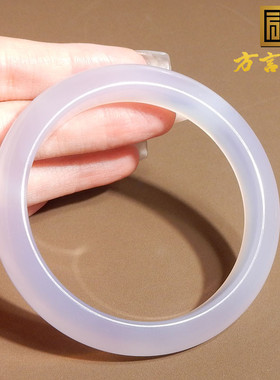 美美哒玉髓梦幻紫女神手镯