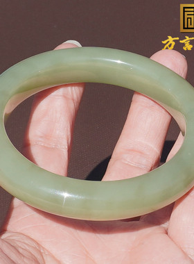 和田玉新疆油润高脂青黄口料手镯