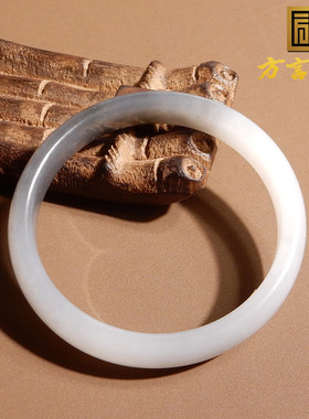 青海老料白玉烟青紫罗兰59mm手镯