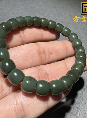 方言和田玉新疆沙枣青籽料军绿色近无结构细腻油润老型珠手串S