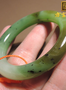 方言品牌和田玉精品乌兰还猕猴桃果绿色碧玉内径卡58mm正装手镯R2
