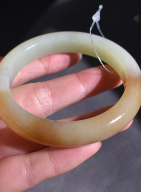 方言和田玉特惠精品新疆且末料糖白玉油润细腻内径55mm手镯子R1