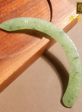 爆火了方言和田玉精品佩戴级推荐俄罗斯粉绿碧年年有鱼特色手牌s2