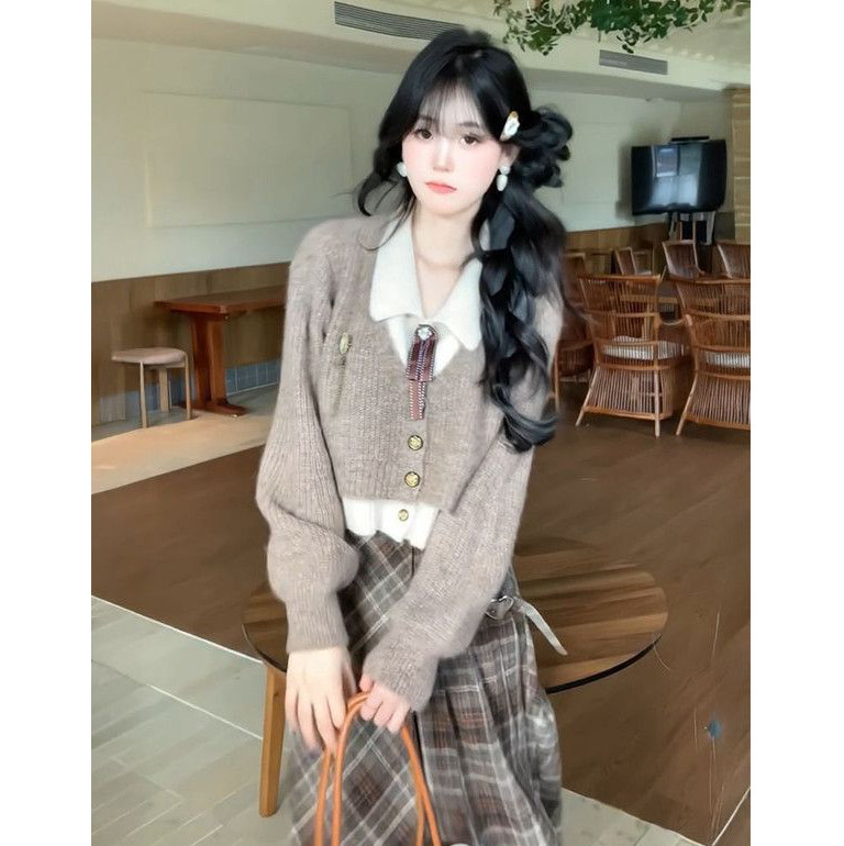 甜美少女风POLO领短款假两件毛衣女搭配高腰显瘦格纹半身裙两件套,淘宝优惠券,粉丝福利购,淘宝优惠卷