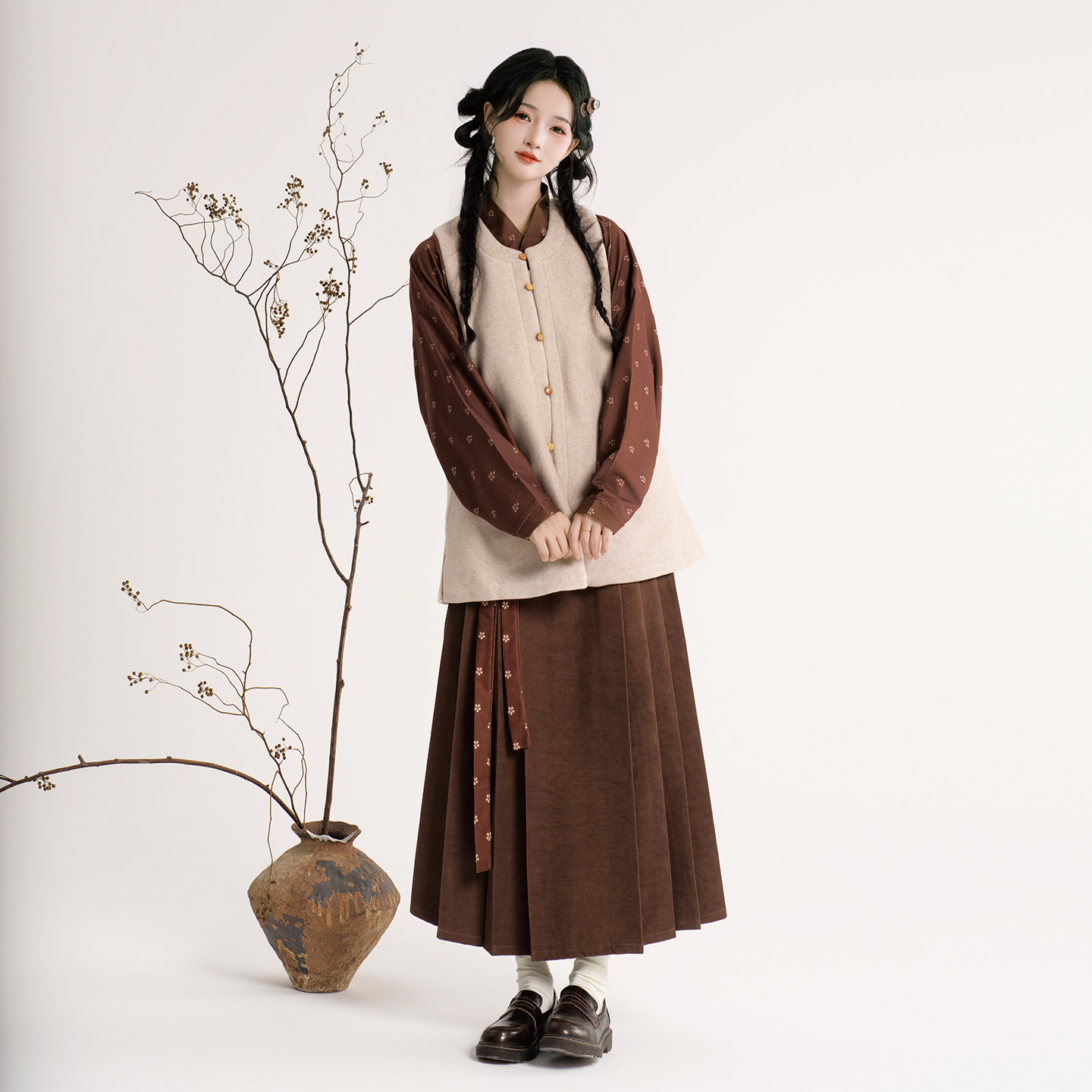 梦屿盛【团团】羊毛圆领比甲有口袋交领弓袋袖汉服日常通勤秋冬款,淘宝优惠券,粉丝福利购,淘宝优惠卷