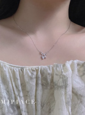 蝴蝶结爱心纯银项链女生日礼物