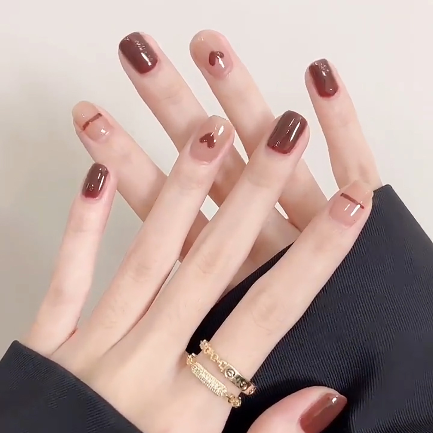 萤火虫手工指甲贴片 显白手绘简约线条美甲成品 孕妇可穿戴式甲片,淘宝优惠券,粉丝福利购,淘宝优惠卷