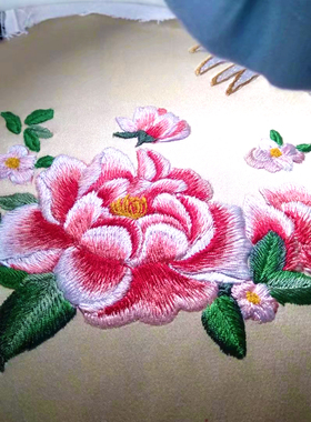 手推绣花刺绣定制来图手工旗袍汉服唐装演出服毕设代绣仙鹤鸟