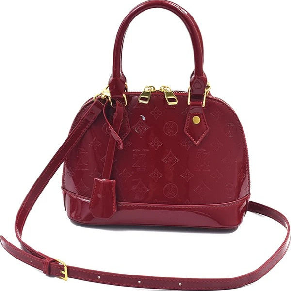 红色包轻便水桶包女贝壳包2025新款夏季超火轻奢小众高级感斜挎包,淘宝优惠券,粉丝福利购,淘宝优惠卷