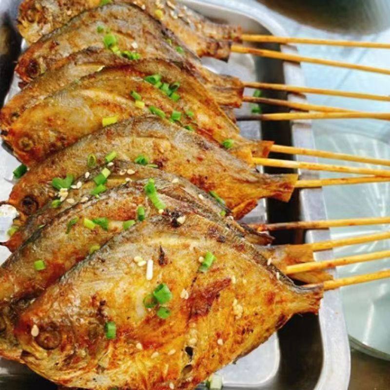 鲳鱼烧烤小串海鲜串10串新鲜烤鱼腌制白鲳鱼串半成品去内脏冻银鲳,淘宝优惠券,粉丝福利购,淘宝优惠卷