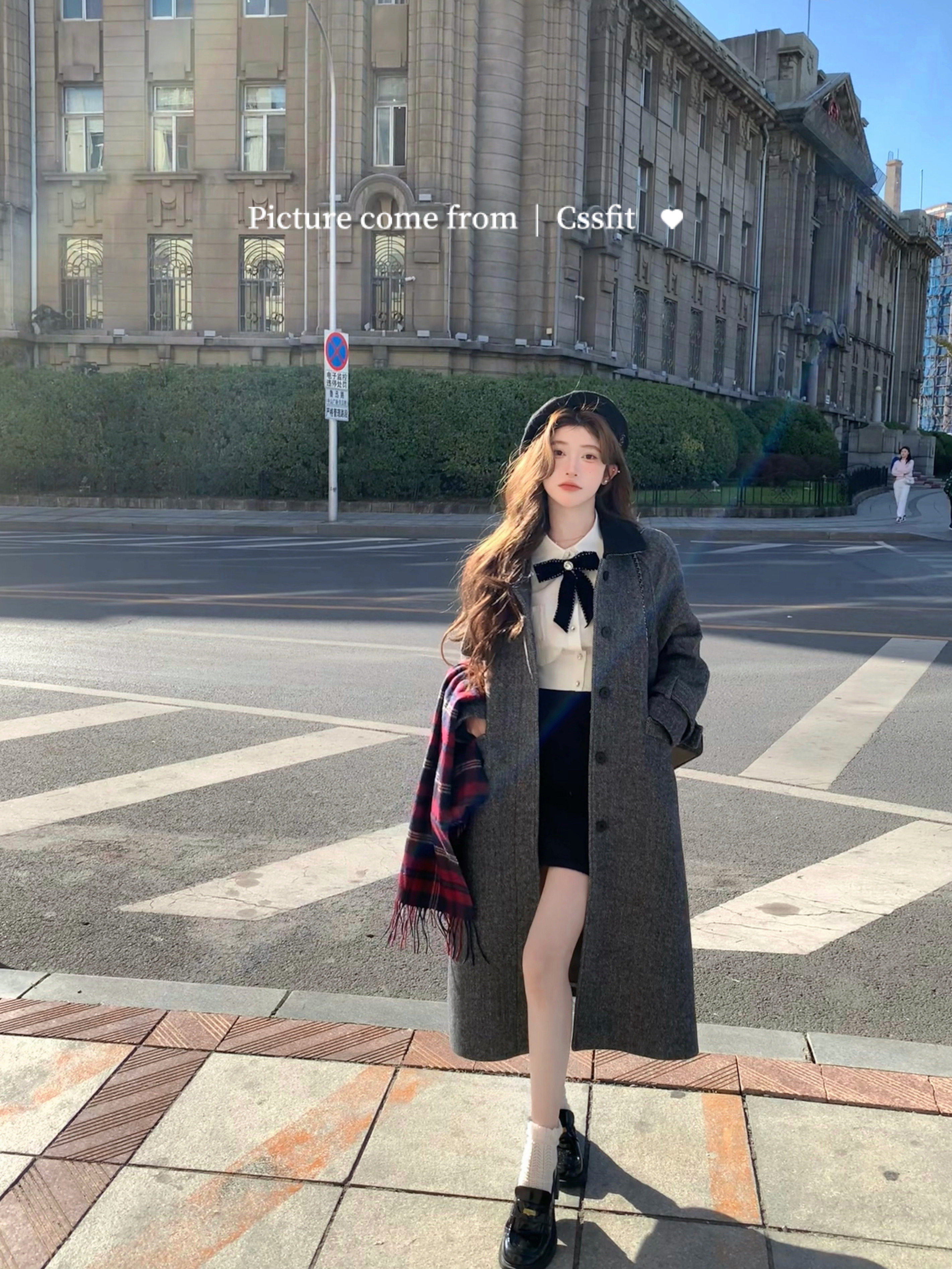 迟伞伞 归国千金 miu系手工蕾丝钉珠丝绒蝴蝶结本白衬衫女,淘宝优惠券,粉丝福利购,淘宝优惠卷