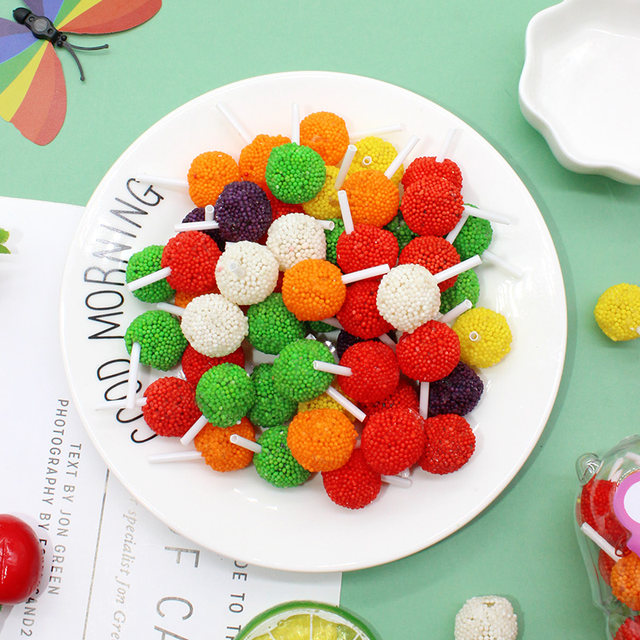 Fun pearl sugar mini gourd lollipops with multiple flavors