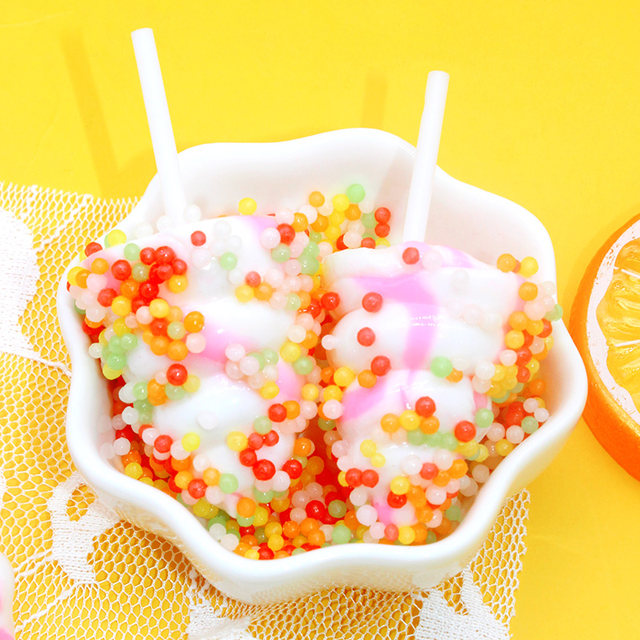 Golden Rice Super Wings Shake Ice Cream Lollipop