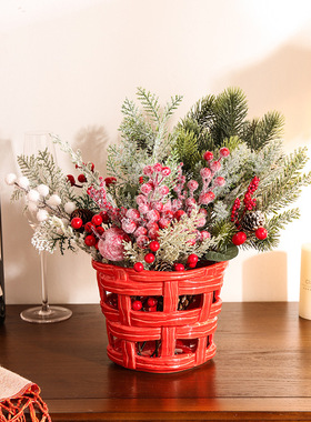 喜庆红色爱心陶瓷花瓶感ins风高颜值插花瓶家居新年装饰摆件
