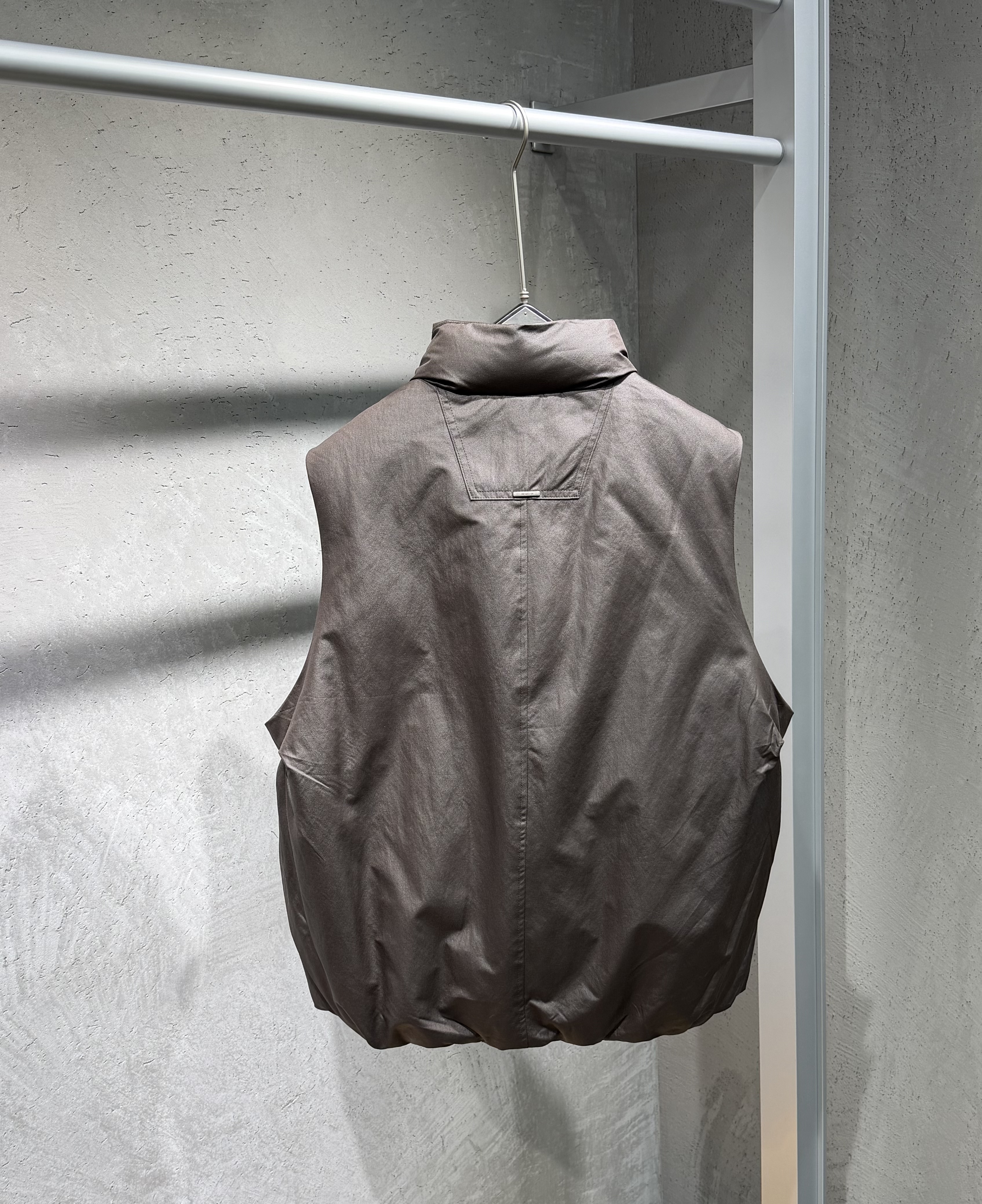 2026 Winter New Men's Stand Collar Sleeveless Down Vest Simple and Versatile Casual Loose Warm Waistcoat Top