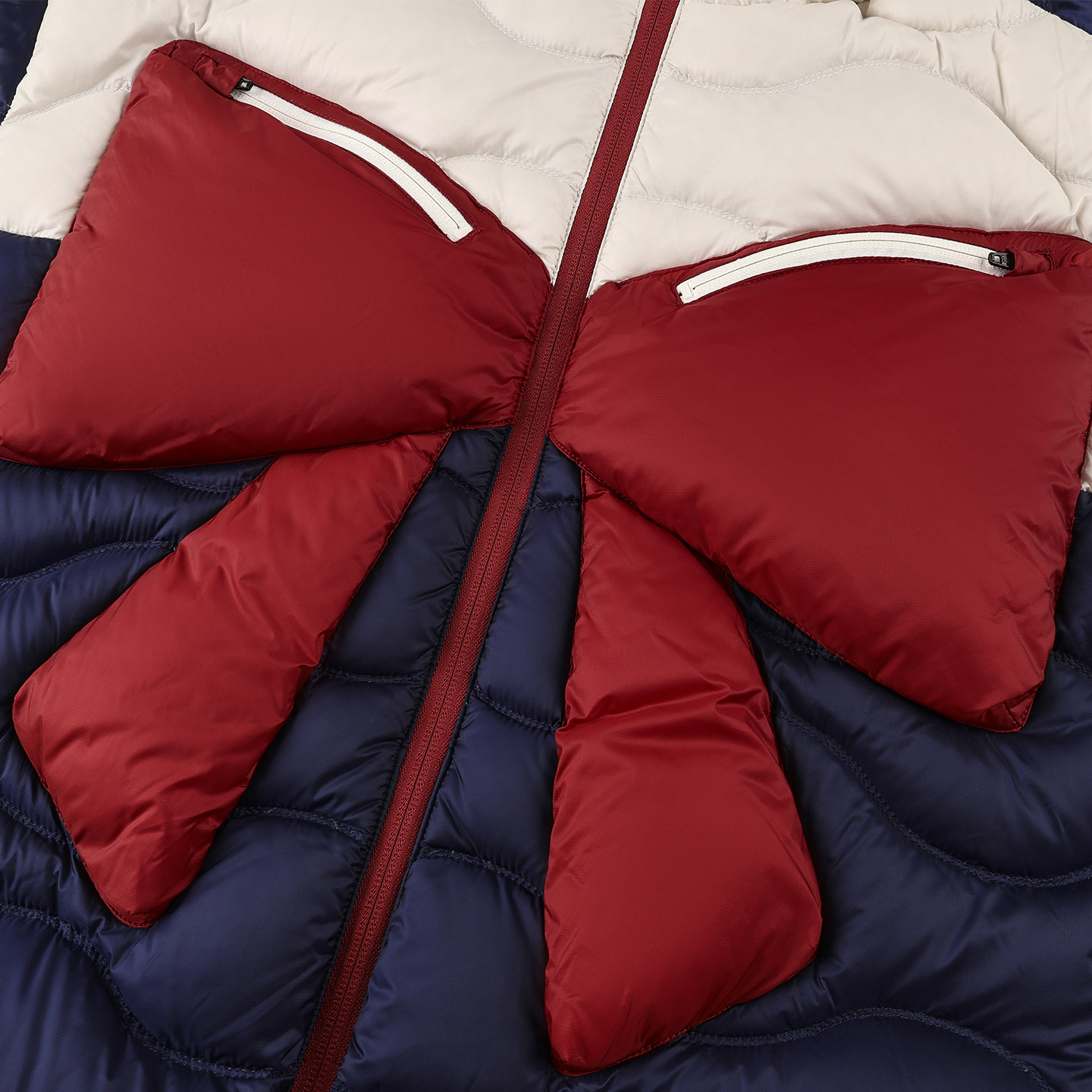 UOOYAA/乌丫2025冬季新款经典蝴蝶结户外鹅绒羽绒服