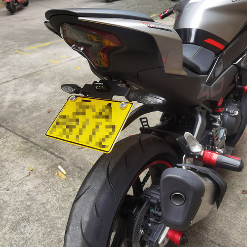 适用675SR-R 450SR SR-S单双摇臂250SR改装短尾450NK车牌架牌照架 - 图1