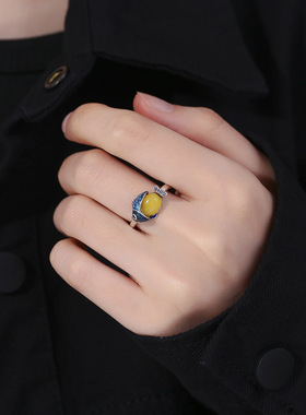 复古景泰蓝珐琅蜜蜡小鱼戒指女泰银滴胶工艺国潮小众创意食指饰品