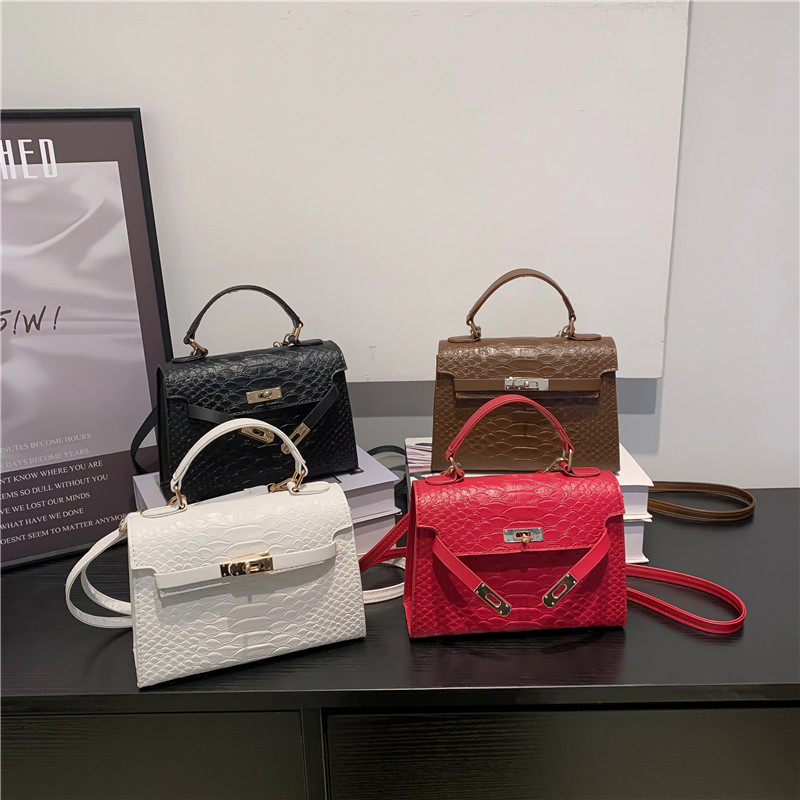 今年流行高级质感小众手提凯莉包包2025秋冬新款轻奢白色斜挎包女,淘宝优惠券,粉丝福利购,淘宝优惠卷