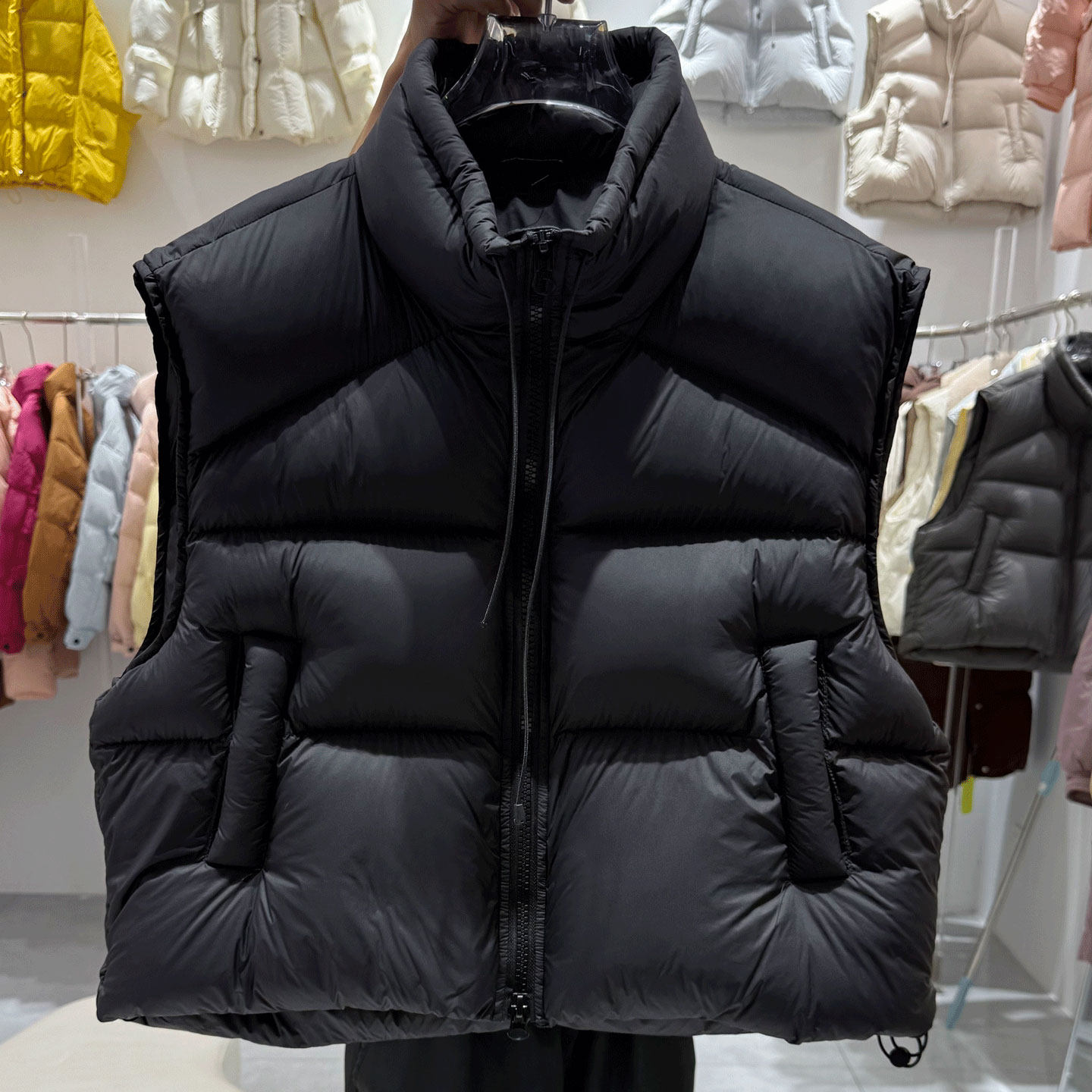 韩系2025新款秋冬90白鸭绒羽绒马甲女短款宽松小个子背心马夹外穿