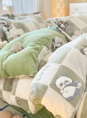 跨境冬季加绒雪花绒四件套单人牛奶绒被套珊瑚绒双面绒被罩床单