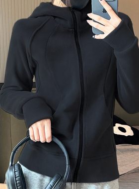 摇粒绒外套女2025秋冬季新款连帽卫衣加绒修身抓绒衣冲锋衣内胆