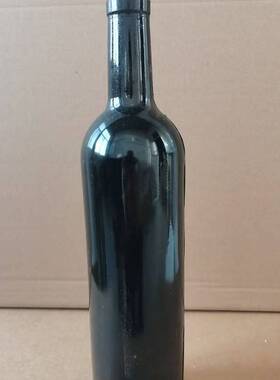啤酒瓶道具杯玻璃拍摄仿真道具酒瓶易碎砸头糖胶糖化酒瓶表演啤酒