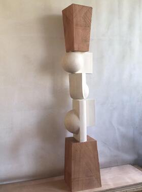样板间玄关木雕艺术品抽象雕塑落地摆件办公区域酒店过道装饰