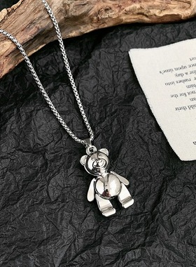 网红新款光面四肢可动小熊钛钢项链蹦迪潮配饰挂件毛衣链饰品吊坠